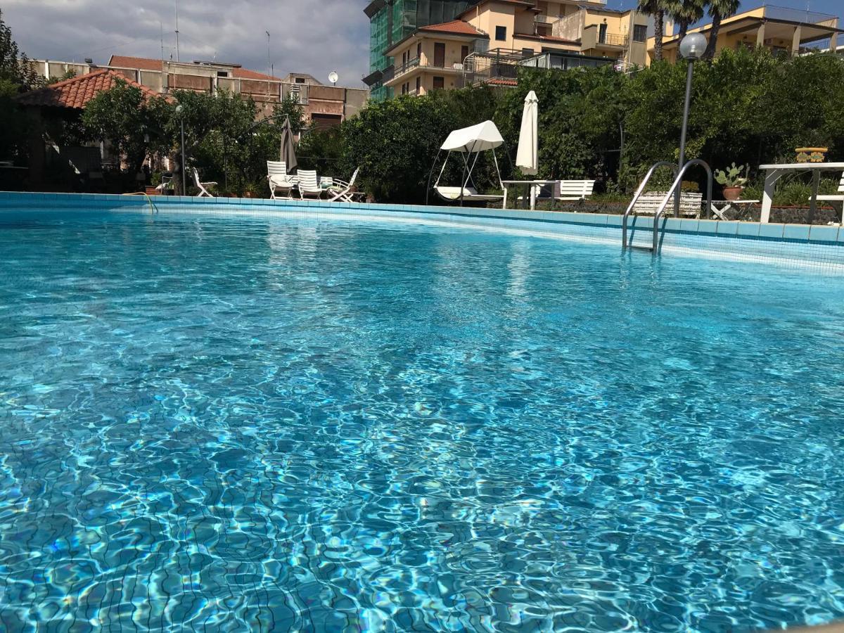 Villa Con Piscina Mascalucia Exteriér fotografie